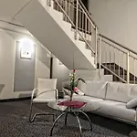 ホテル Art-hotel