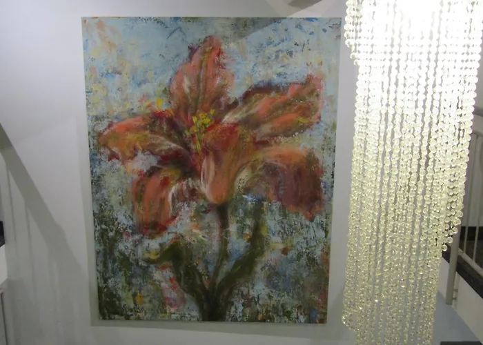 Art-hotel Ξενοδοχείο 3*