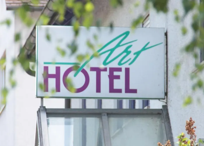 מלון Art-hotel 3*